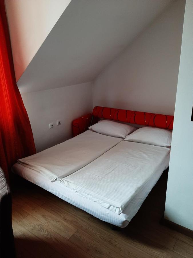 Vila Vanda Cluj-Napoca Luaran gambar